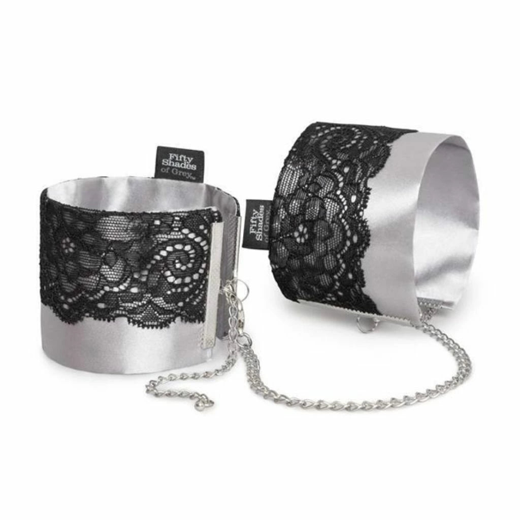 Fifty Shades of Grey - Play Nice Satin Wrist Cuffs